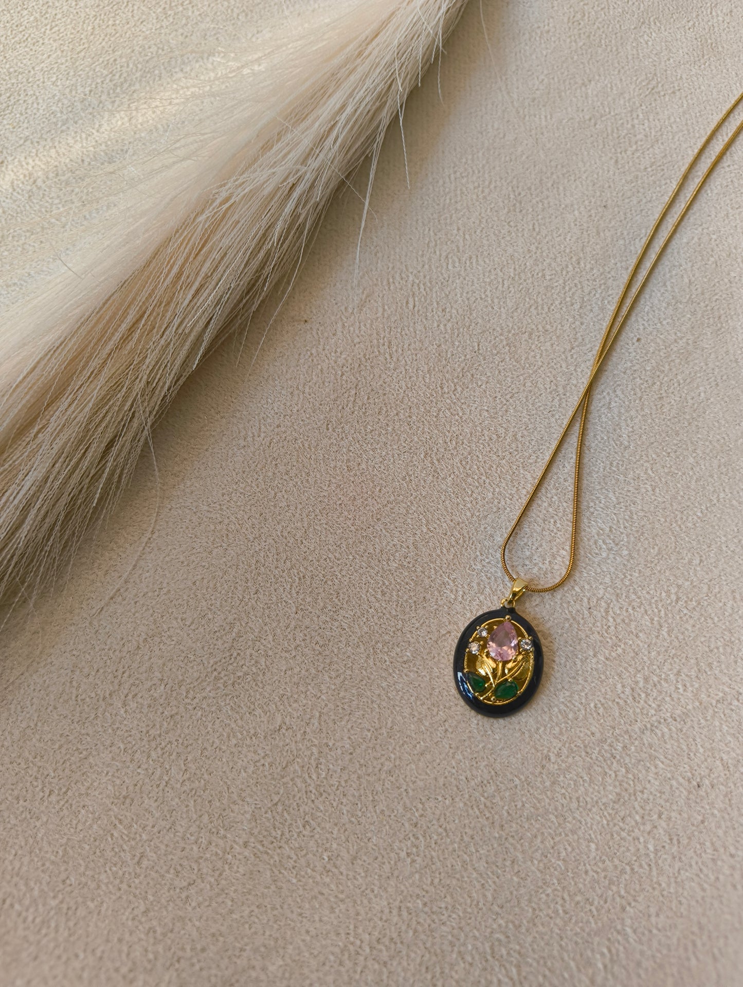 Tulip-flower pendant (anti-tranish)