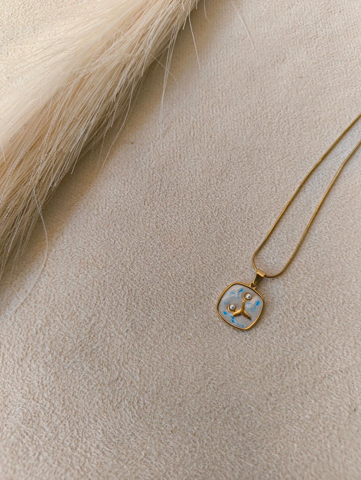 Ocean pendant (anti-tranish)